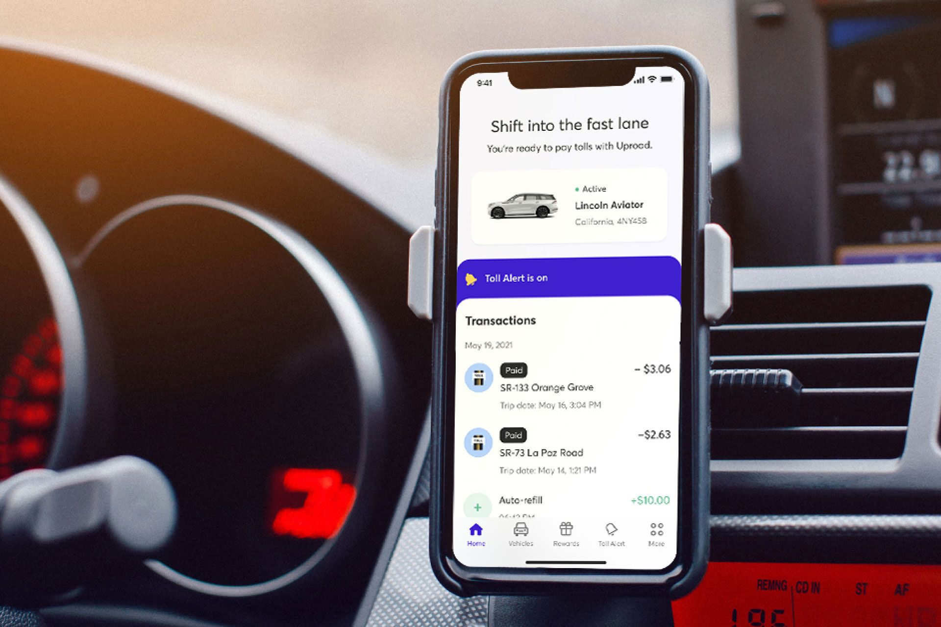 Mobiltelefon in einem Auto